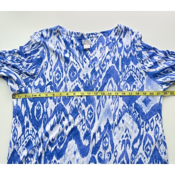 Chico's Ikat Linen Split Neck Tunic Top Womens Large Blue White Coastal Mature - Picture 7 of 9